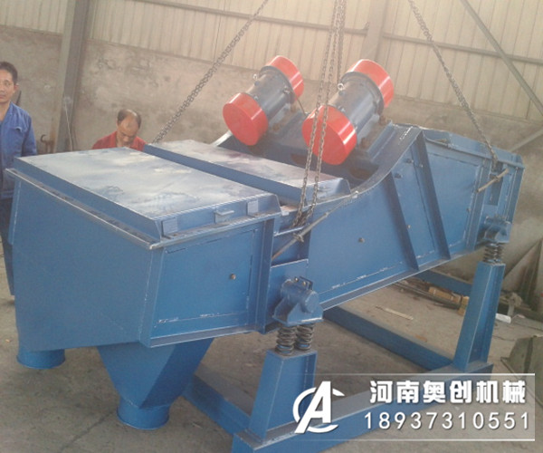 直線振動(dòng)篩的電機(jī)的安裝位置可以安裝到哪里的