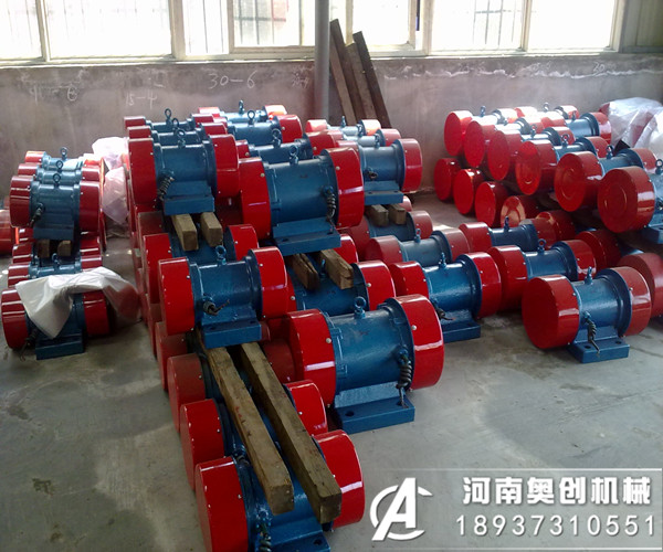 各種類型上的振動篩使用的防爆振動電機(jī)的安裝和調(diào)整順序是什么?