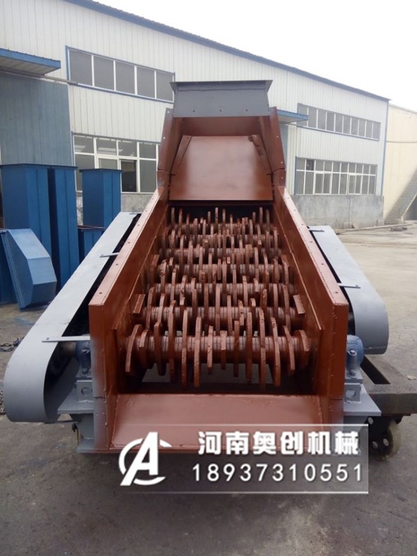 篩石頭用的震動篩子一般用的是那種振動篩？