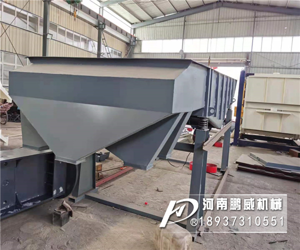 石英砂直線振動篩多少錢一臺？